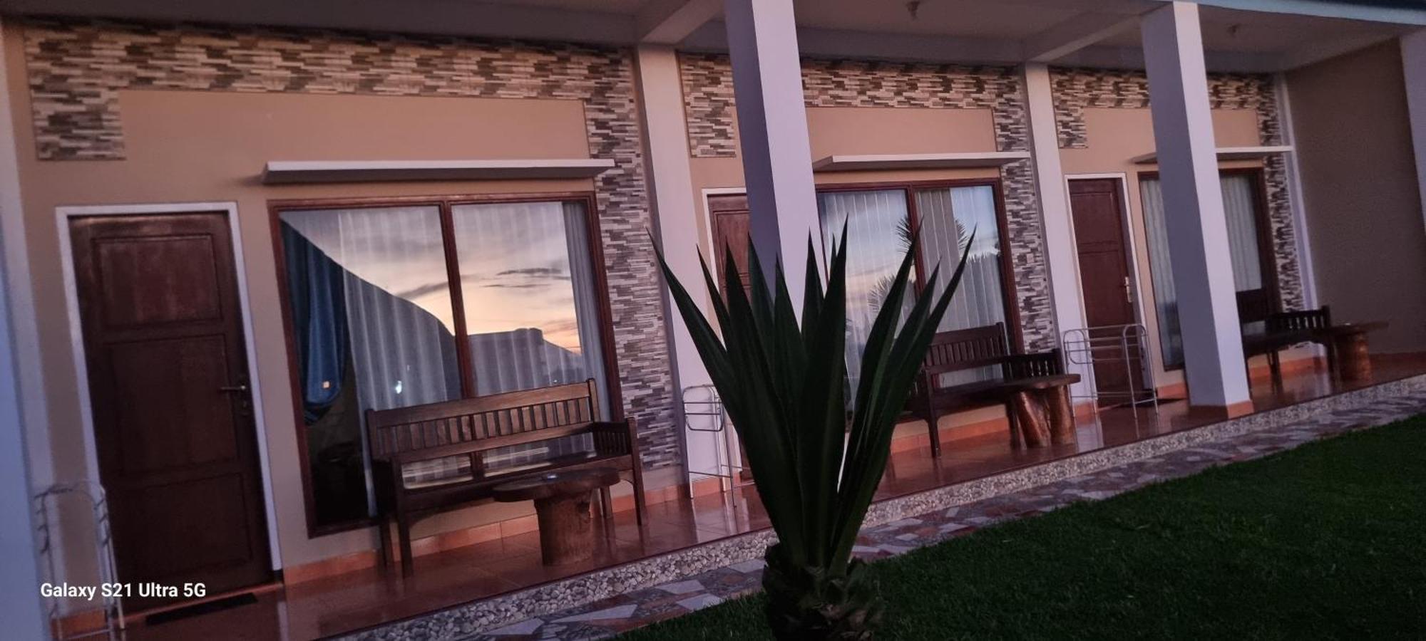 Bajawa-Roo Hotel Eksteriør billede